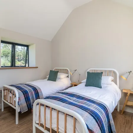 End Farm - The Sheep Shed Apartment